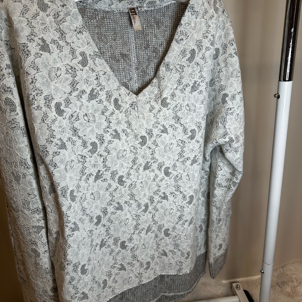 Kut from the Kloth Gray Lace V-Neck Sweater